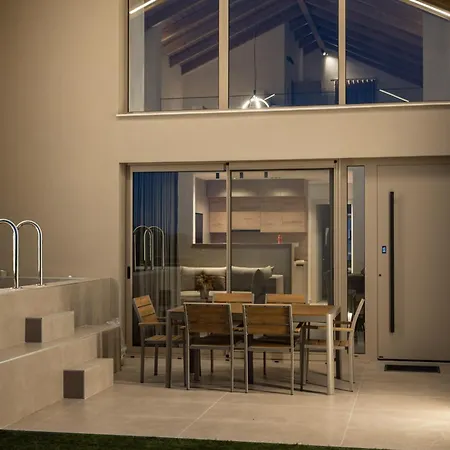 Villa Monte Vista Luxury By Raise Pavliani